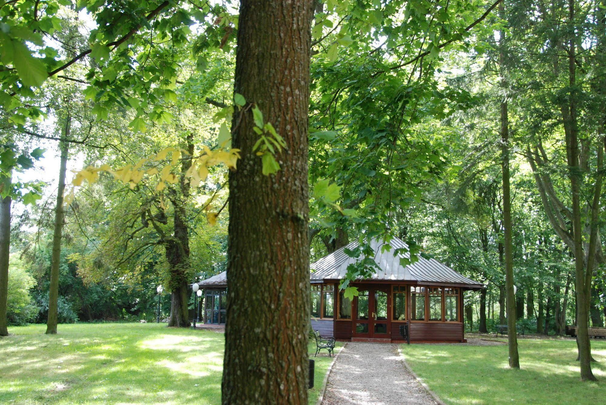 Bed and Breakfast Lezno Palace Exterior foto