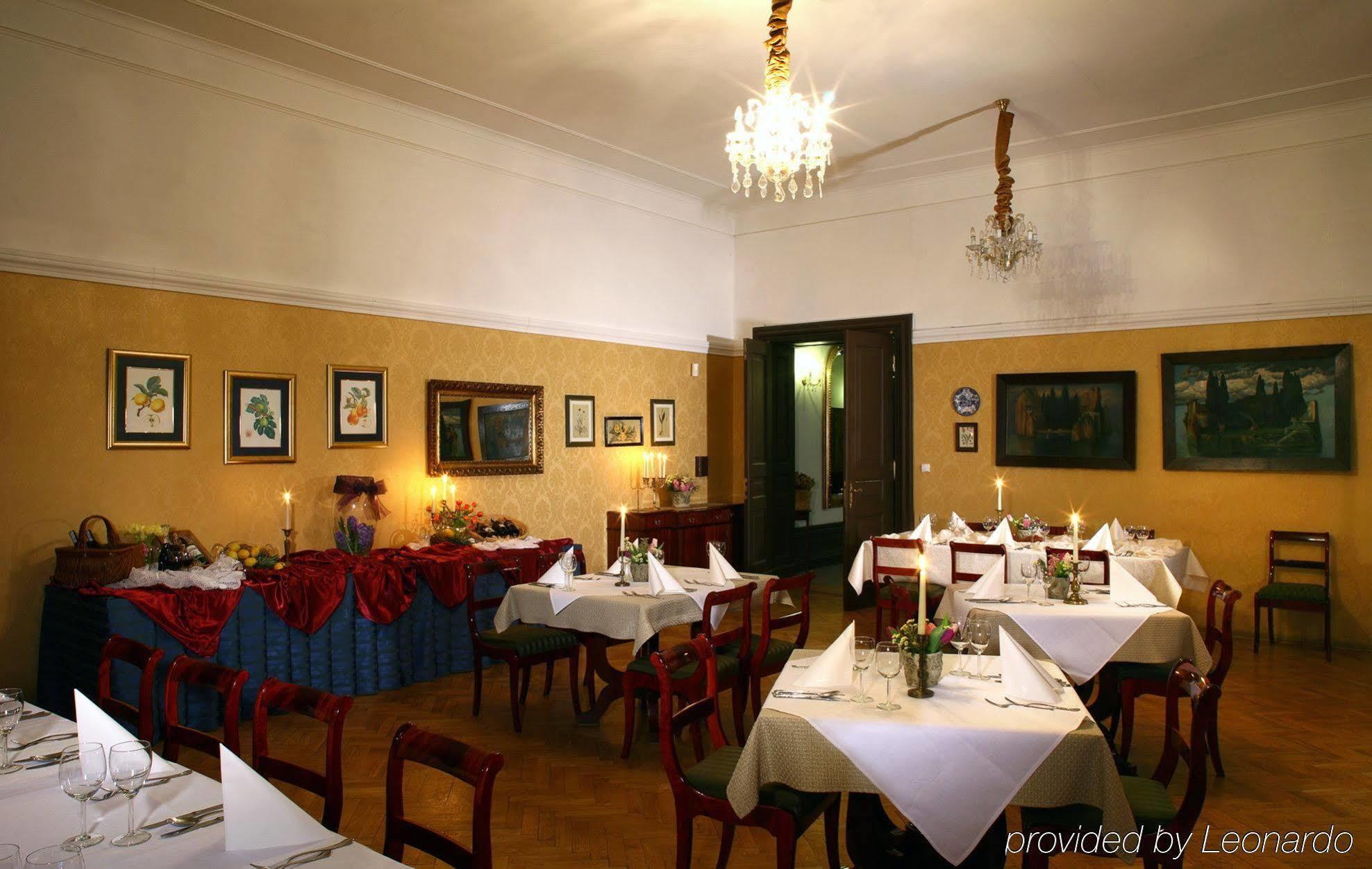 Bed and Breakfast Lezno Palace Restaurant foto